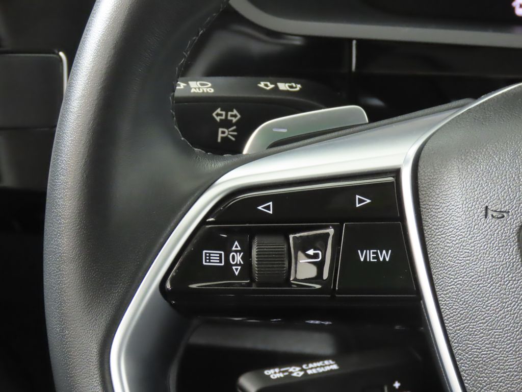 Thumbnail: 2024 Audi Q8 e-tron - 15