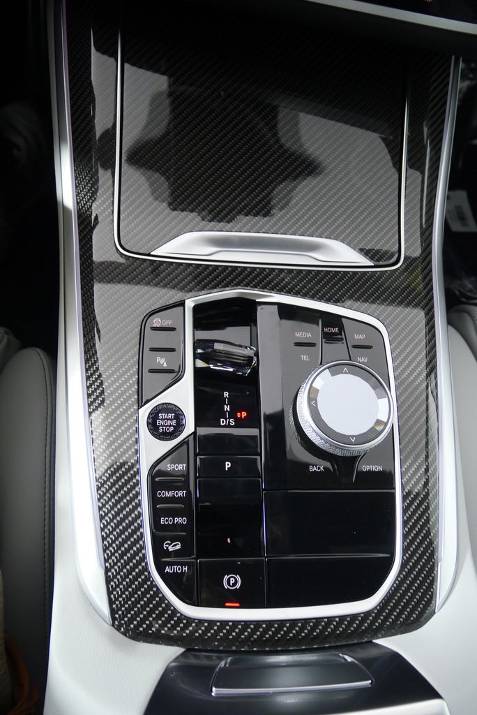Thumbnail: 2026 BMW X5 - 22