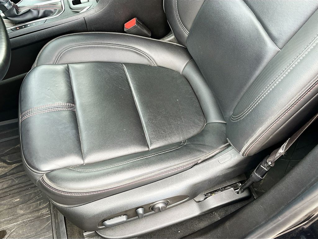 Used 2023 Black Chevrolet RS image 20