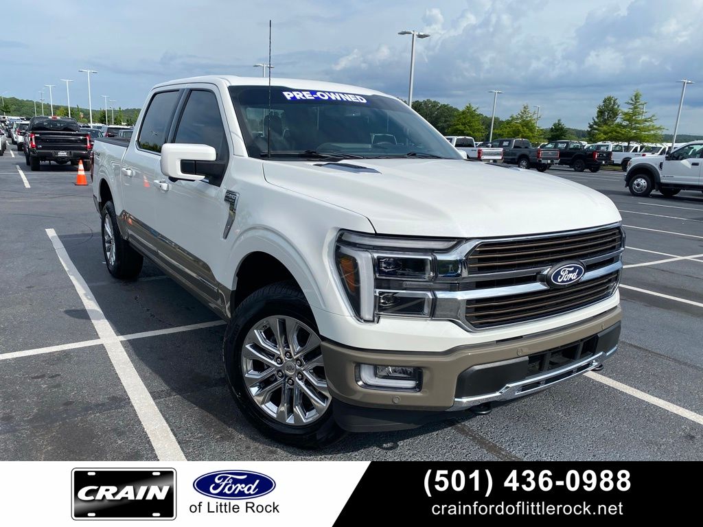Star White Metallic Tri-Coat 2025 Ford F-150 Pickup Truck Four-Wheel Drive Automatic