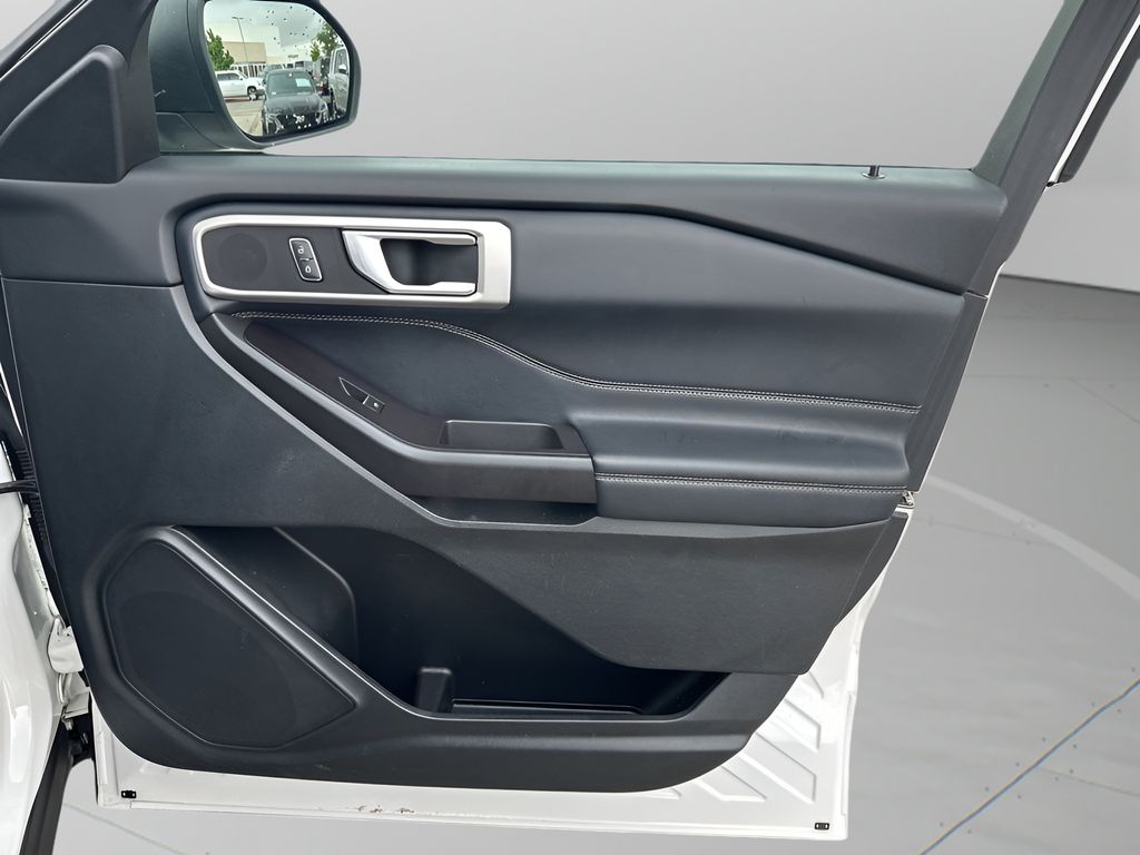 Used Car 2020 Ford Explorer  Xlt For Sale Under $25,000 In Austin, Texas