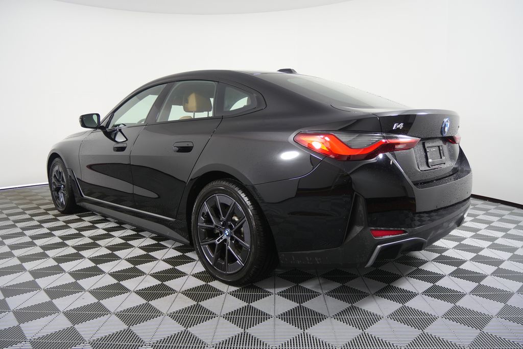 Thumbnail: 2023 BMW i4 - 5