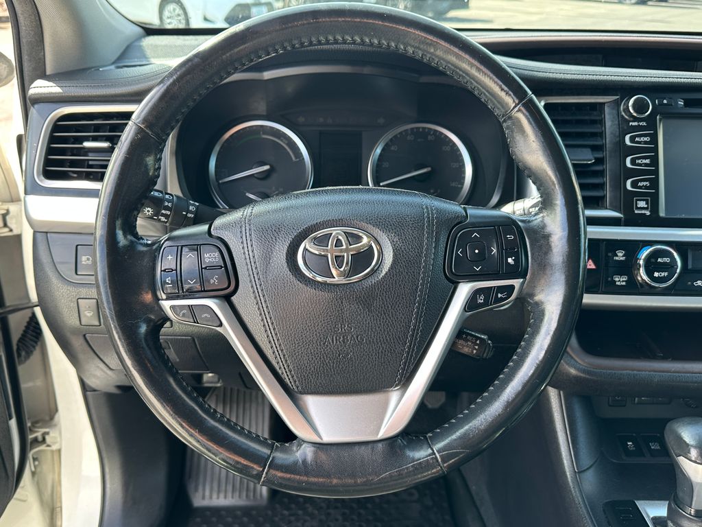 2017 Toyota Highlander Hybrid Limited Platinum
