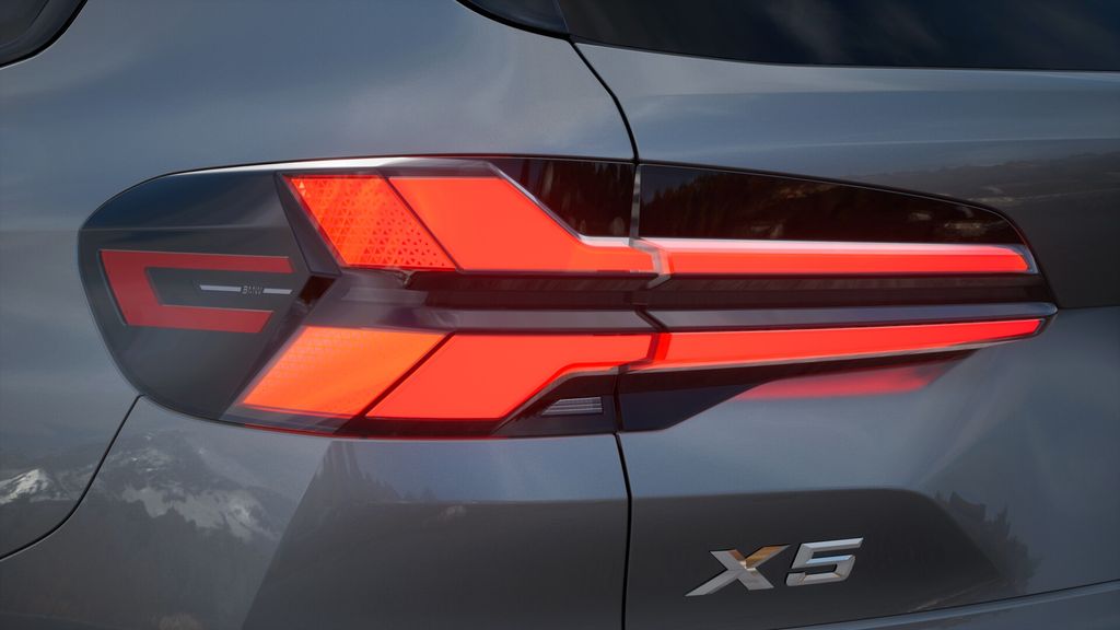 Thumbnail: 2026 BMW X5 - 8