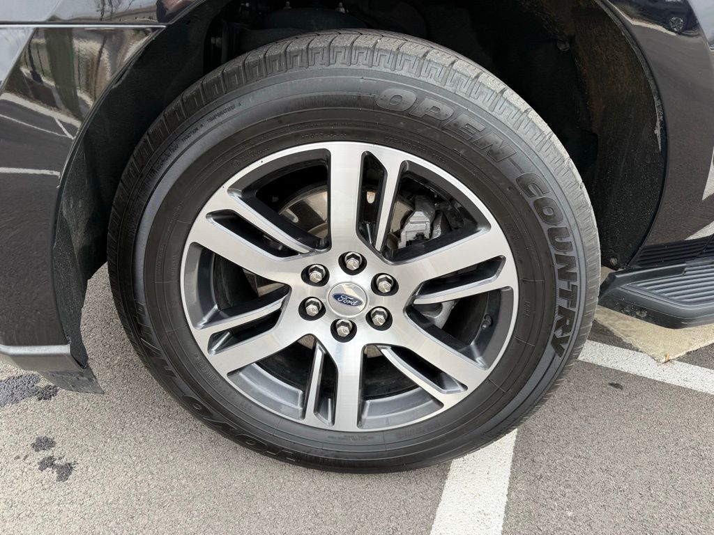 Thumbnail: 2024 Ford Expedition - 9