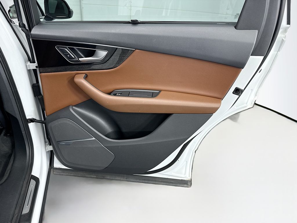 Thumbnail: 2018 Audi Q7 - 26