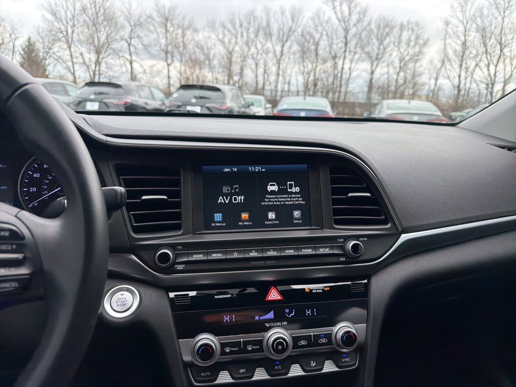 Thumbnail: 2019 Hyundai Elantra - 14