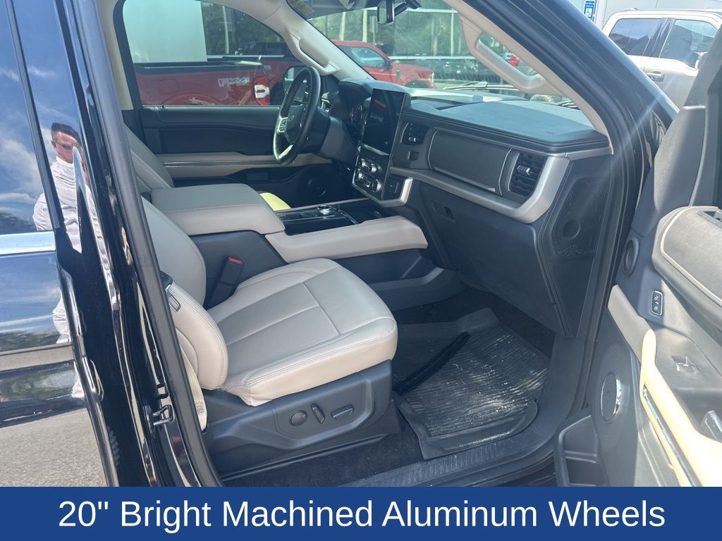 2022 Ford Expedition XLT