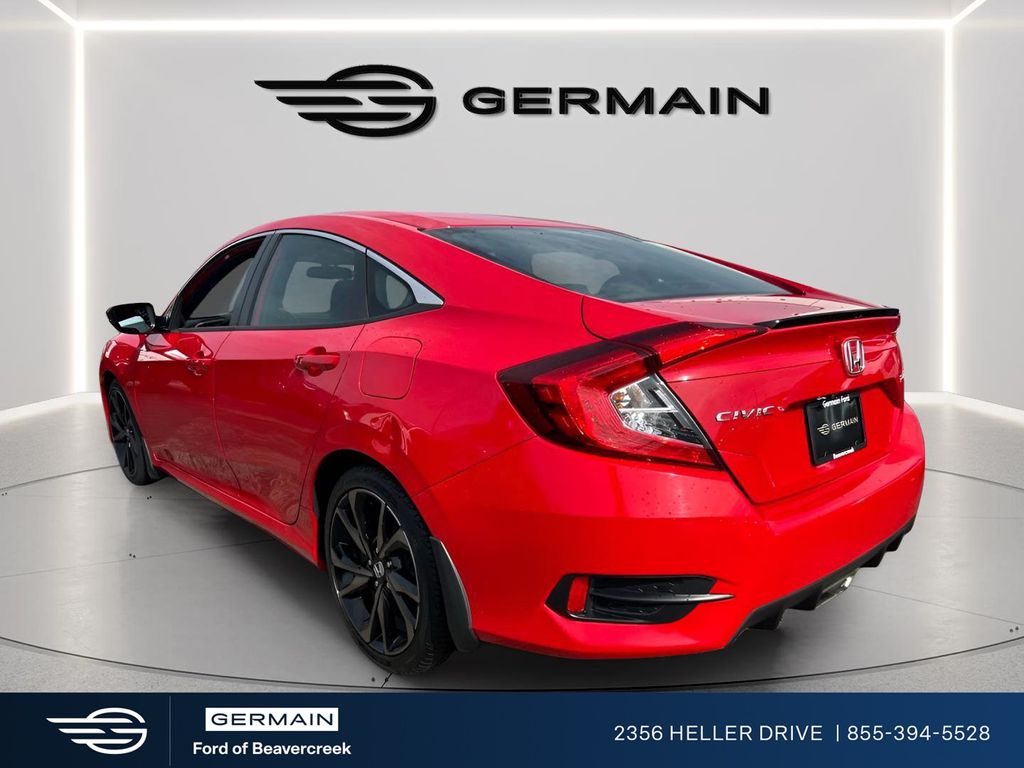 View vehicle photo 4