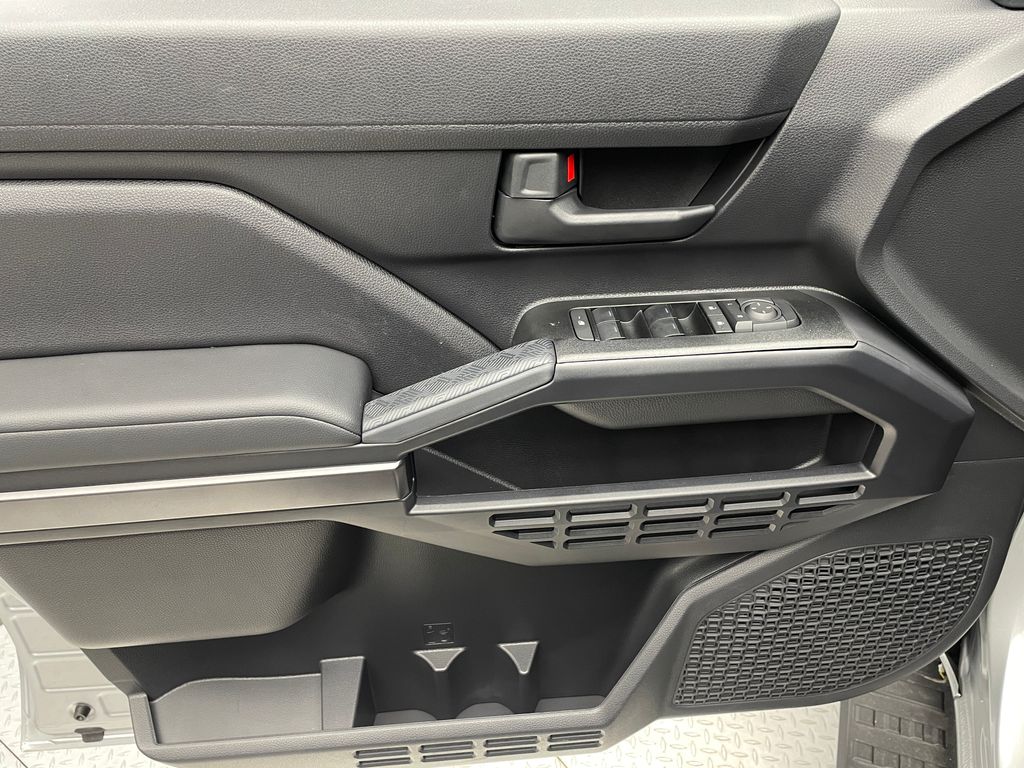 Thumbnail: 2025 Toyota 4Runner - 9