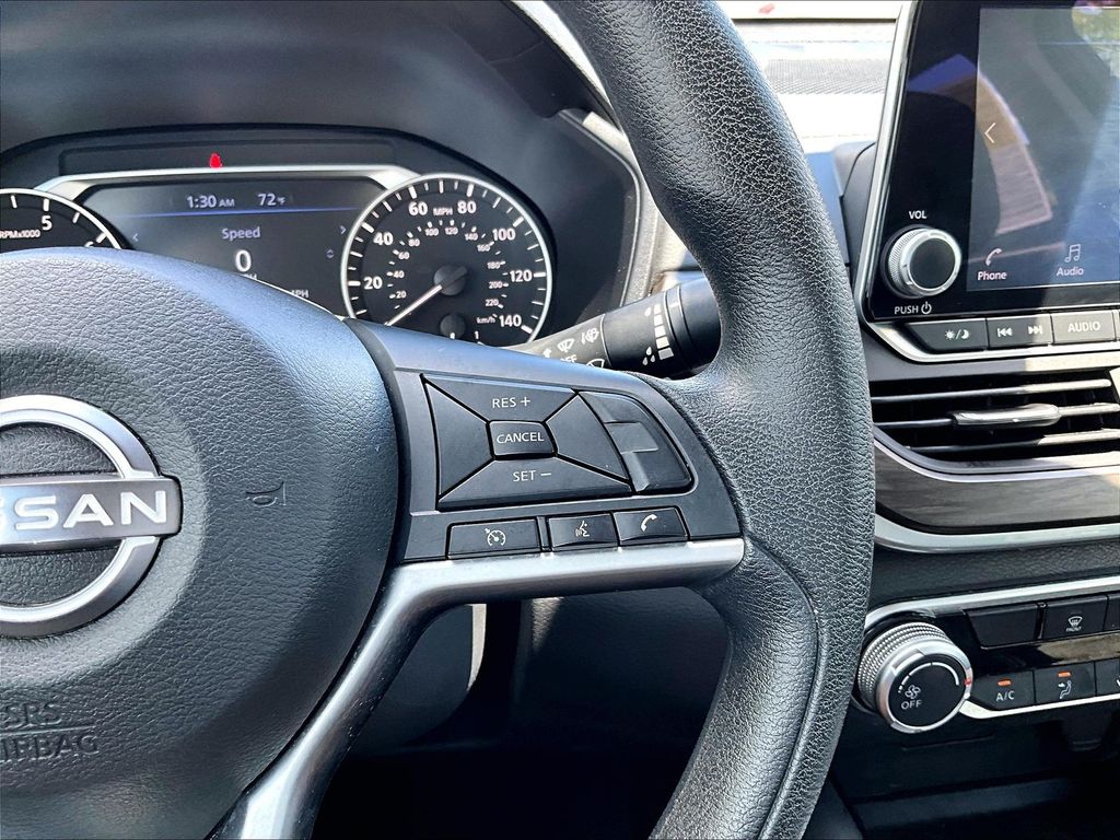 2023 Nissan Altima — photo 23