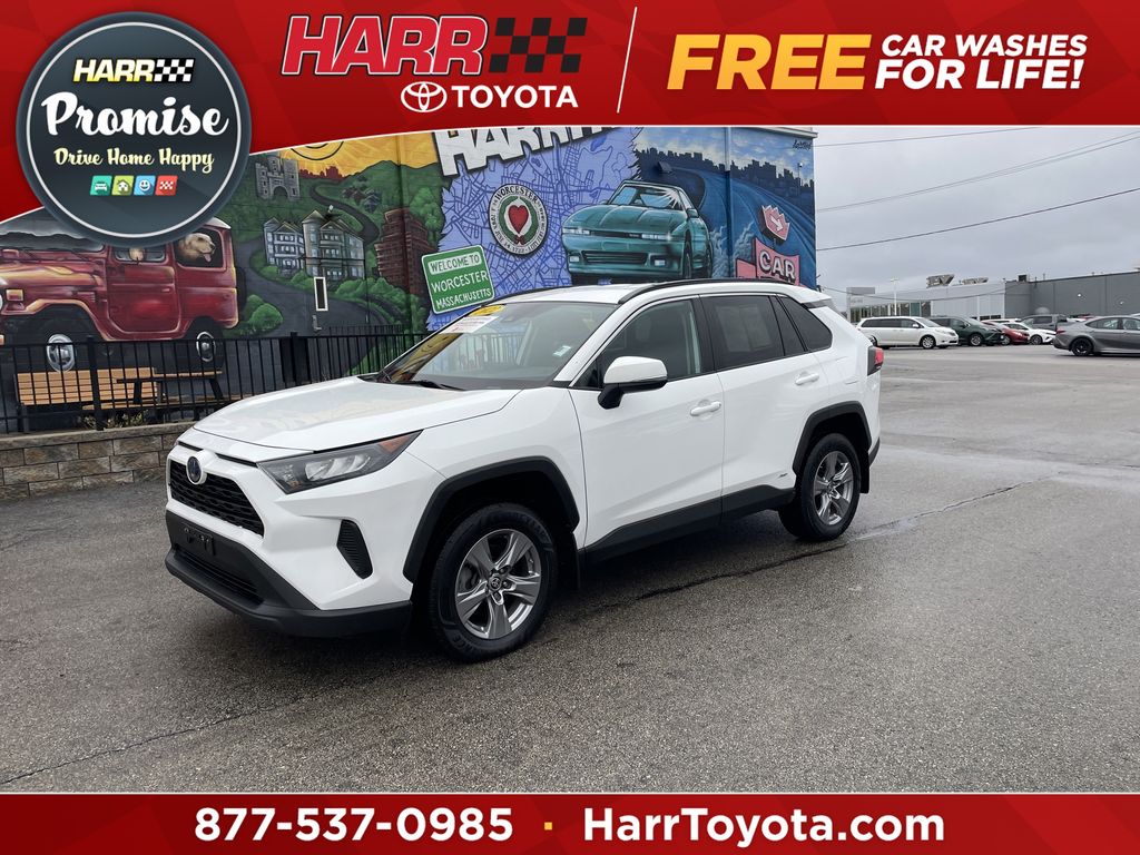 2022 Toyota RAV4 LE