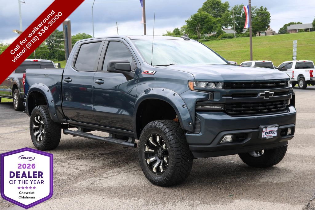 Shadow Gray Metallic 2019 Chevrolet Silverado 1500 RST Crew Cab 4WD Pickup Truck Four-Wheel Drive 8-Speed Automatic