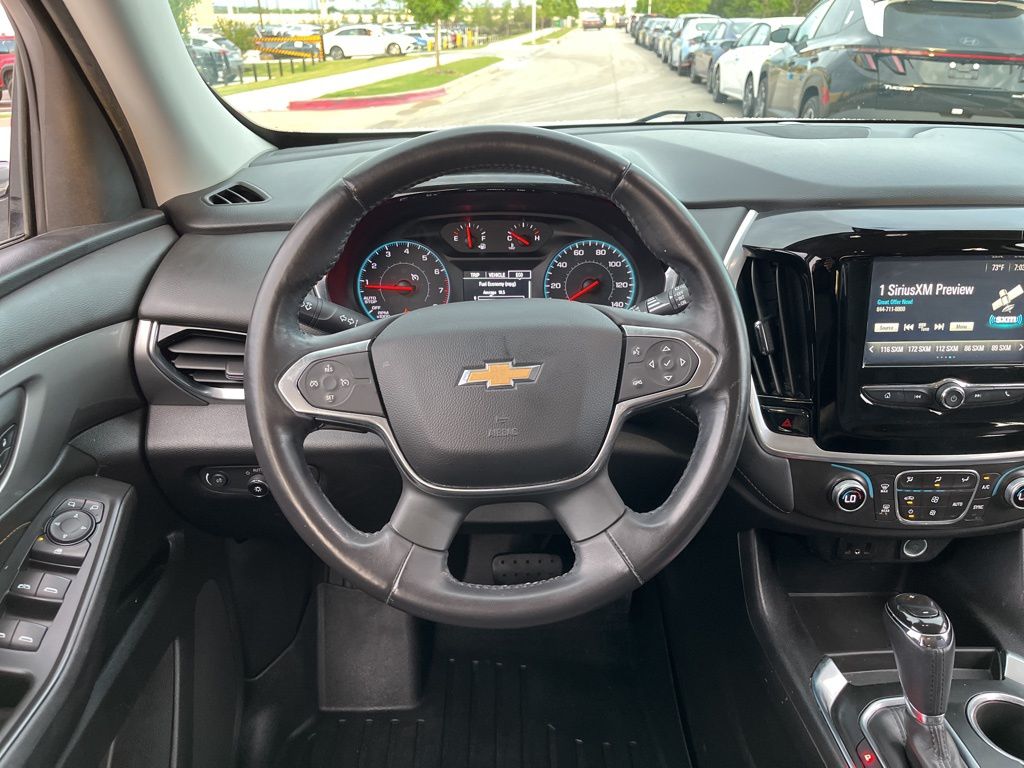 2018 Chevrolet Traverse LT 16