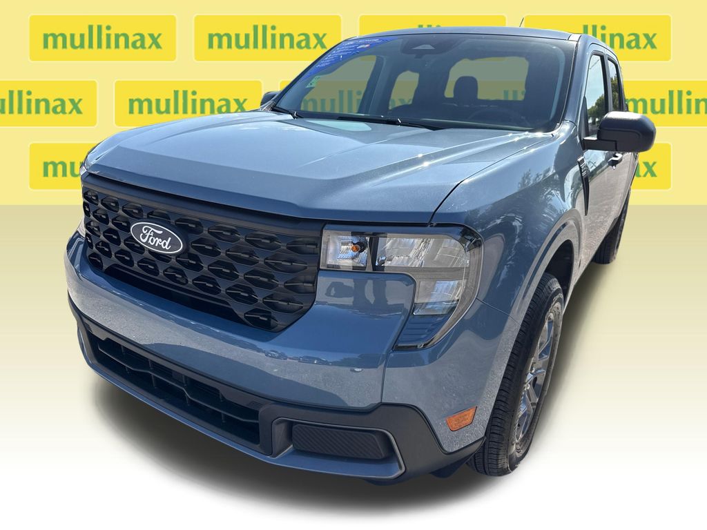 Certified Used 2025 Gray Ford XLT image 10