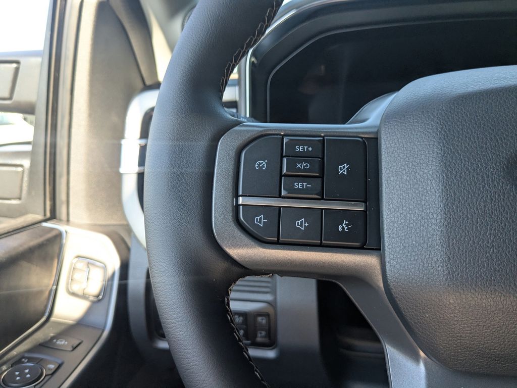 2026 Ford F-350 Super Duty Lariat