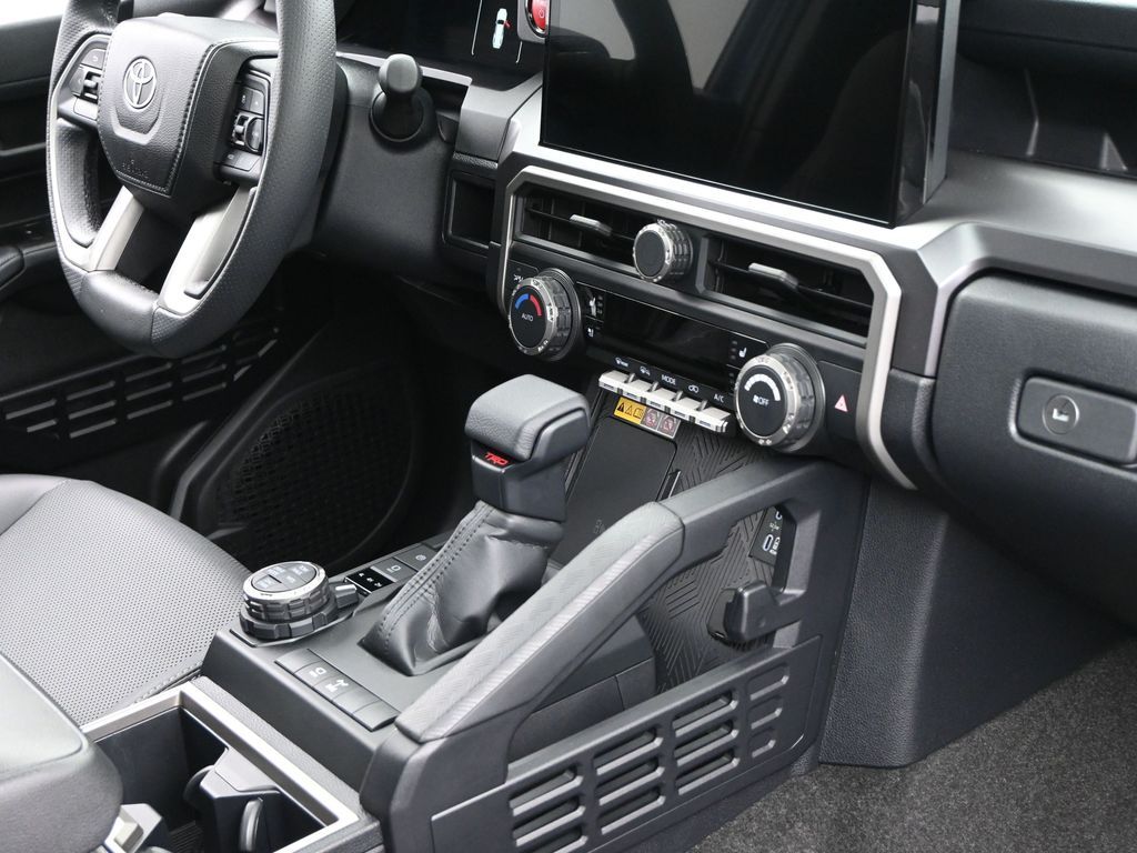 2025 Toyota 4Runner Hybrid TRD Off Road