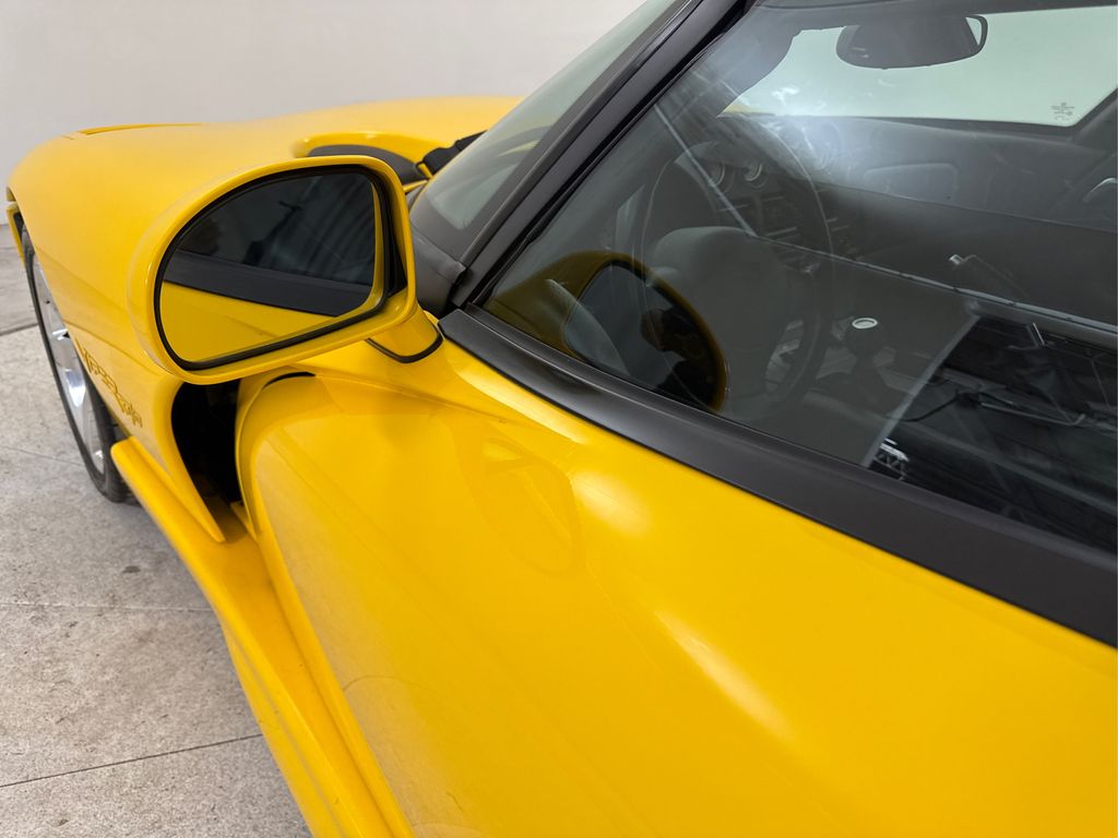 2002 Dodge Viper R/T10 - Photo 18