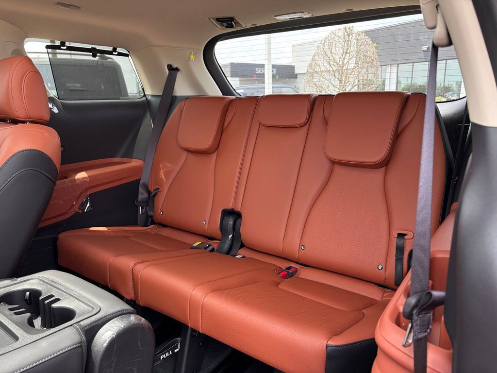 New 2026 Kia Carnival MPV Van