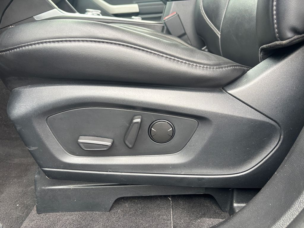 2023 Ford Explorer XLT Black at Spitzer Acura