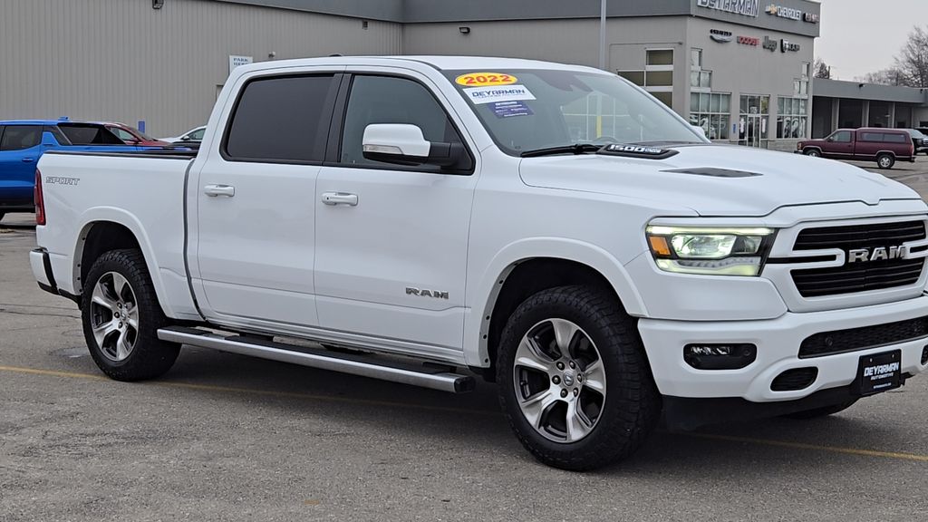 2022 RAM 1500 Laramie Crew Cab 4WD