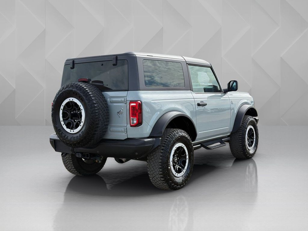 2023 Ford Bronco Black Diamond - 4
