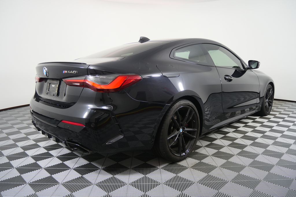 Thumbnail: 2023 BMW 4 Series - 3