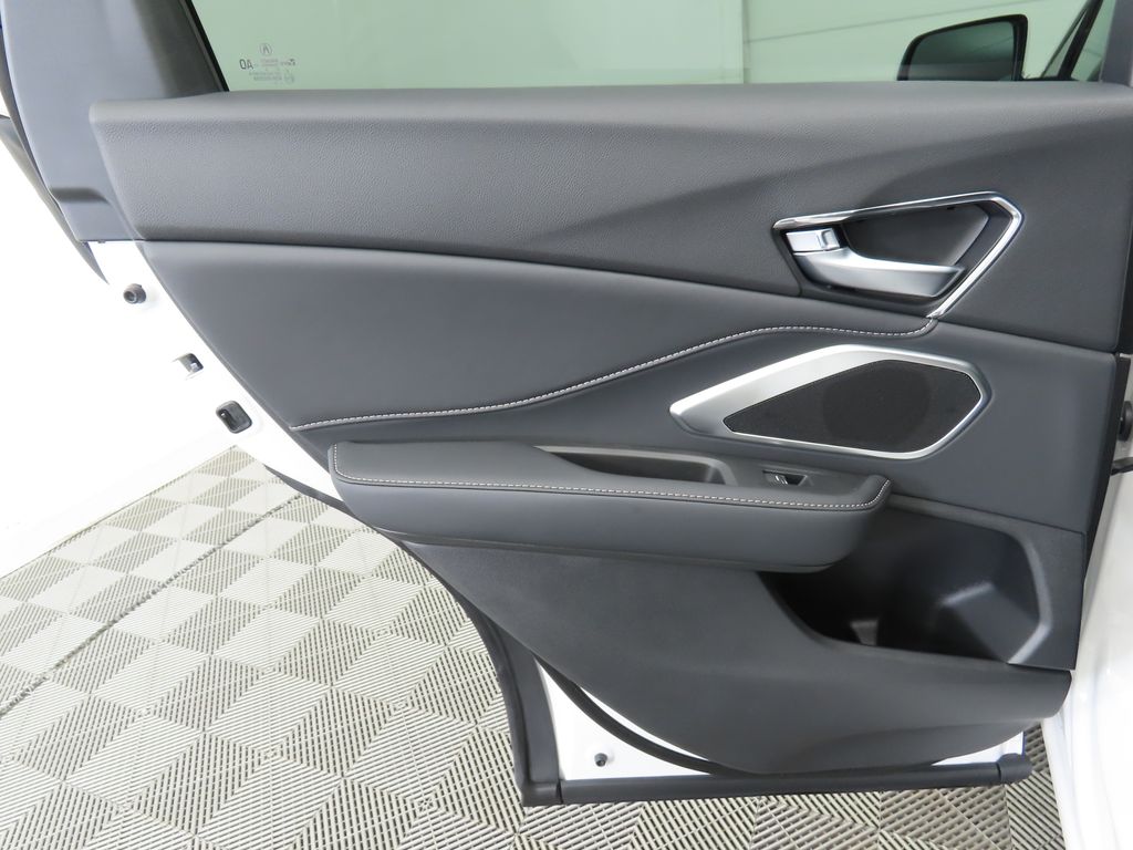 2025 Acura RDX Base 26