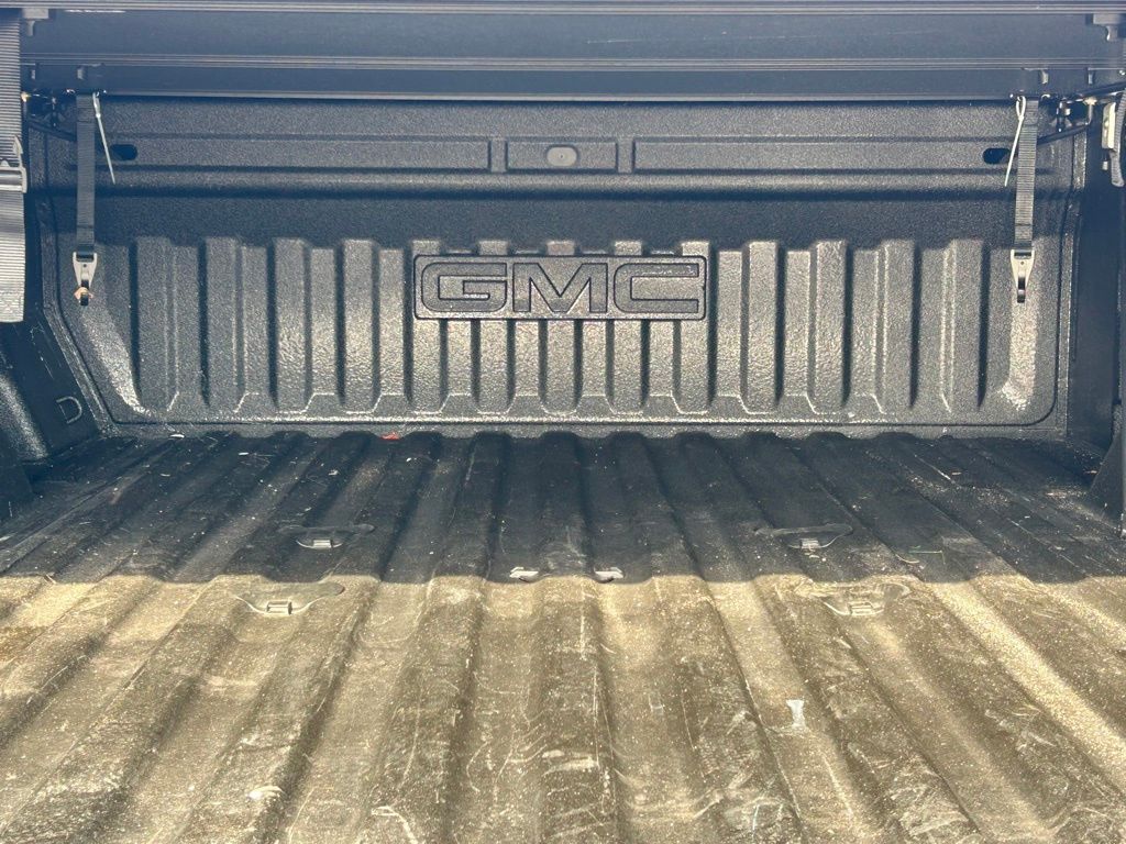 Used 2025 Black GMC AT4 image 90