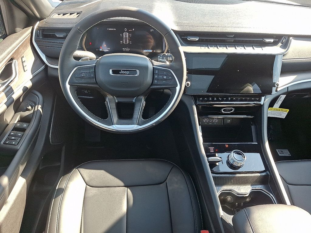 New 2026 Jeep Grand Cherokee SUV