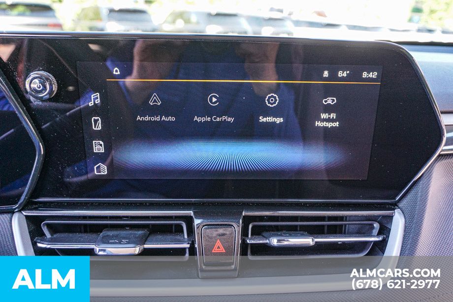 Used 2025 Red Chevrolet LT image 33