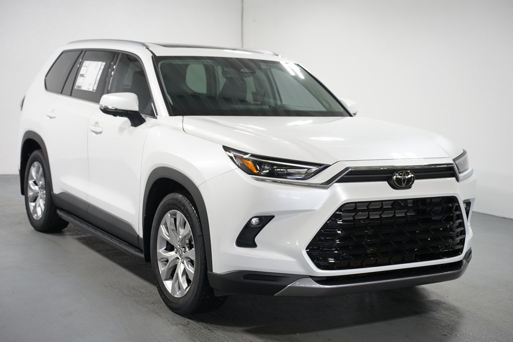 Thumbnail: 2026 Toyota Grand Highlander - 3