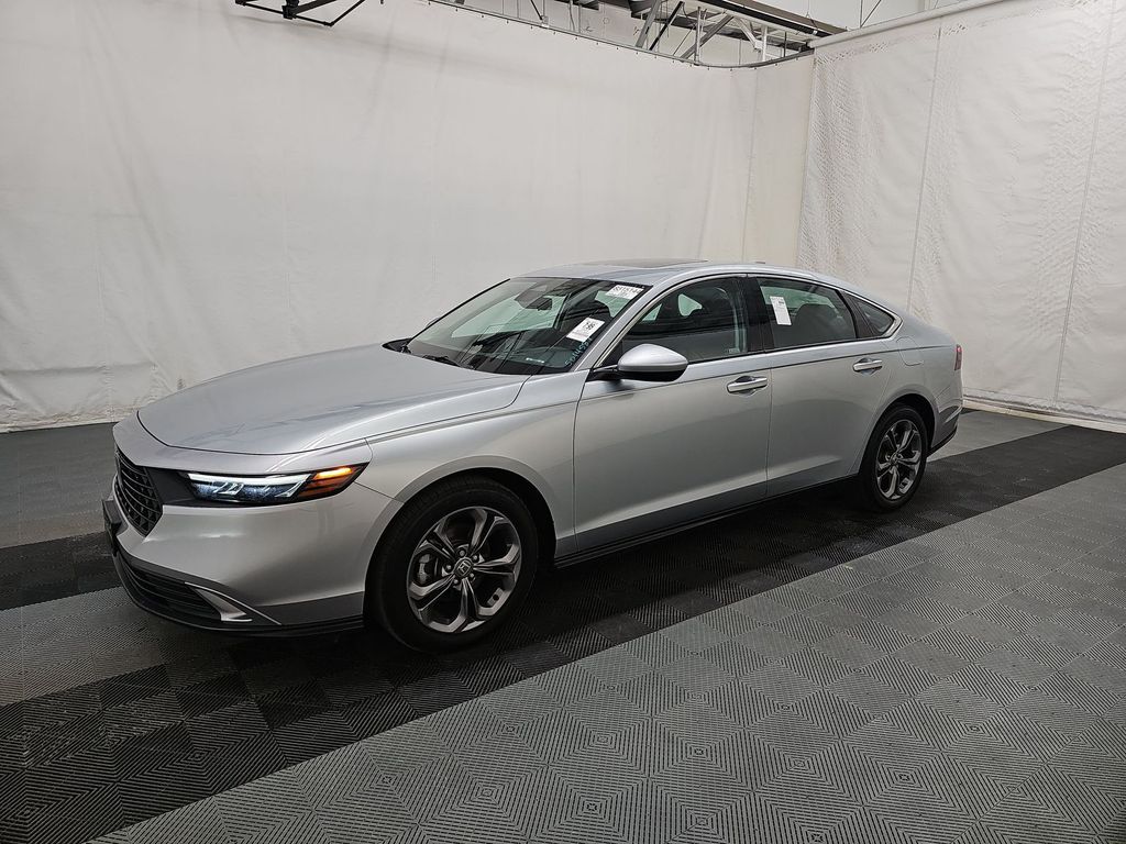 Solar Silver Metallic 2024 Honda Accord EX FWD Sedan Front-Wheel Drive Continuously Variable Transmission