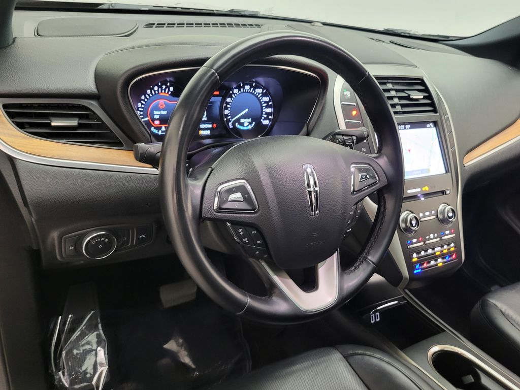 Thumbnail: 2019 Lincoln MKC - 25
