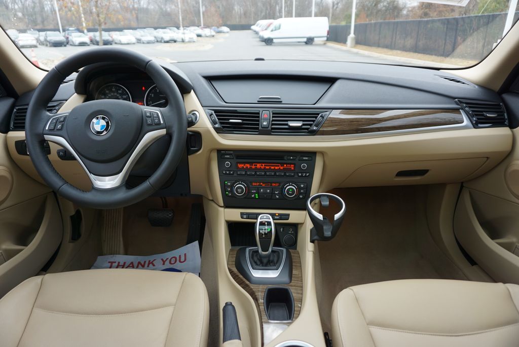 Thumbnail: 2015 BMW X1 - 17