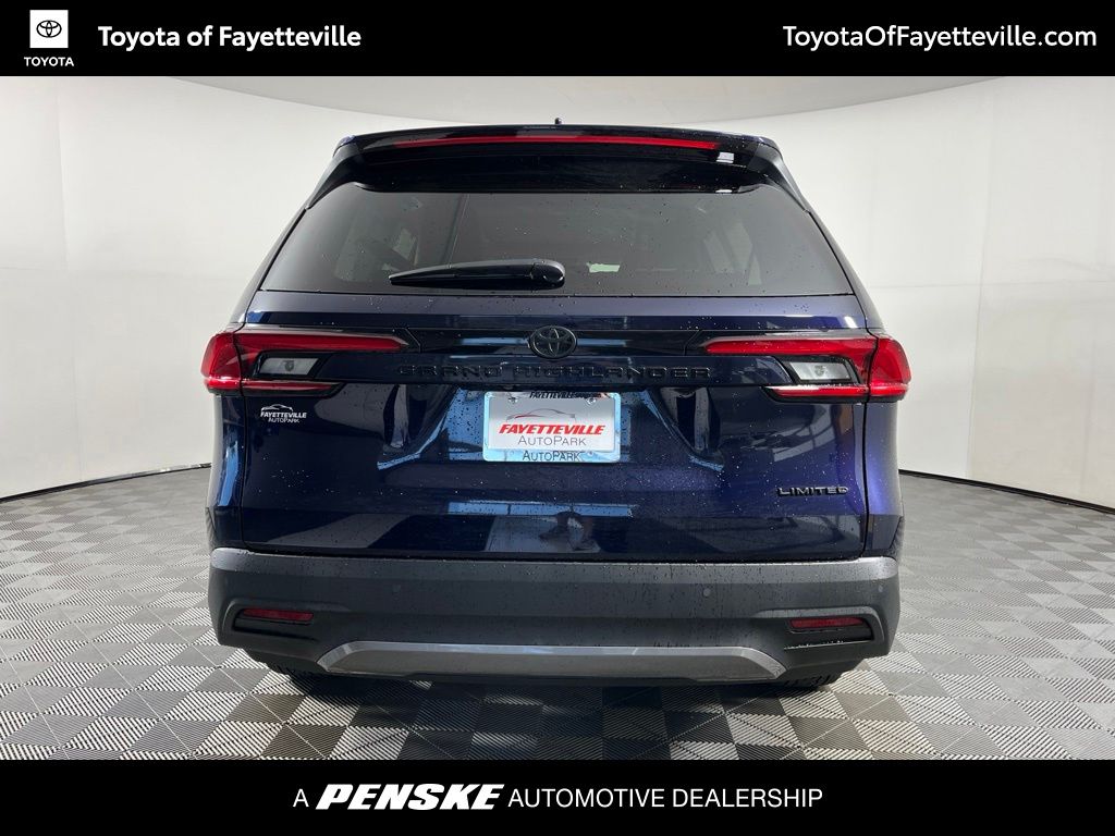 Thumbnail: 2026 Toyota Grand Highlander - 4