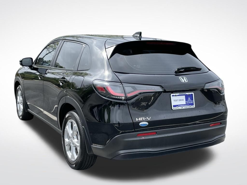 Thumbnail: 2025 Honda HR-V - 4