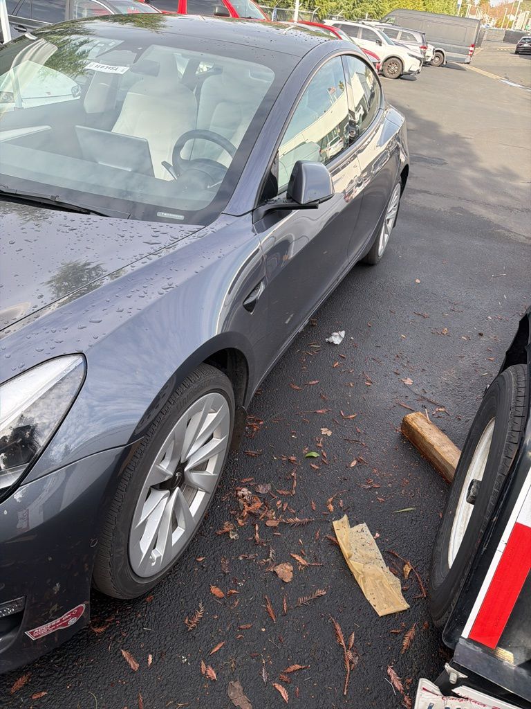 Thumbnail: 2022 Tesla Model 3 - 2