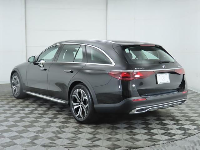 Thumbnail: 2025 Mercedes-Benz E-Class - 7