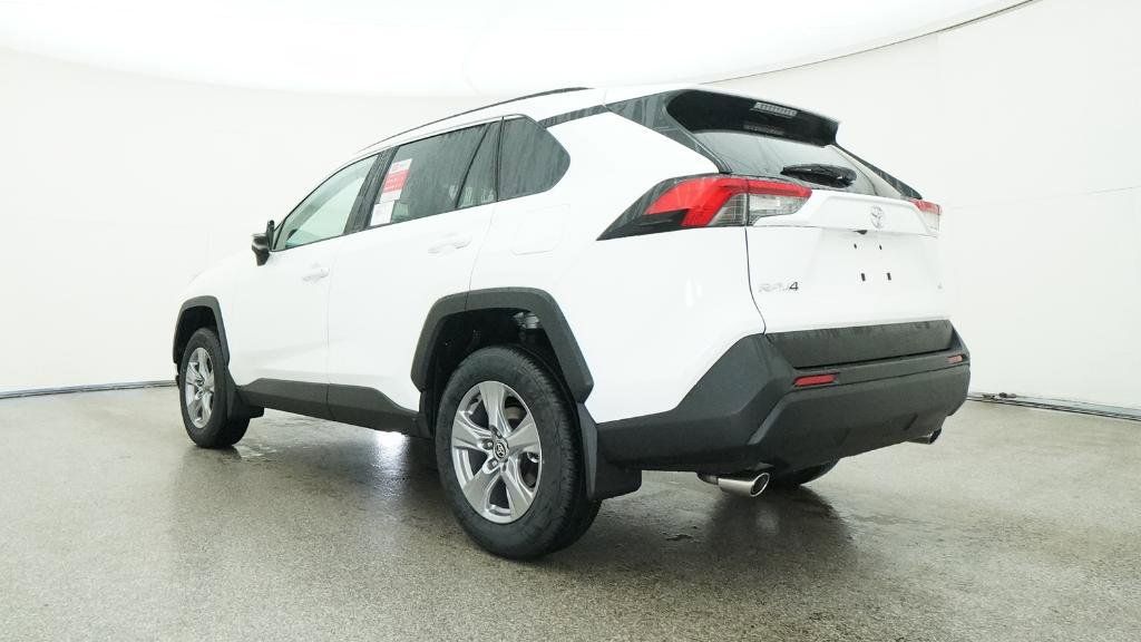Thumbnail: 2025 Toyota RAV4 - 24