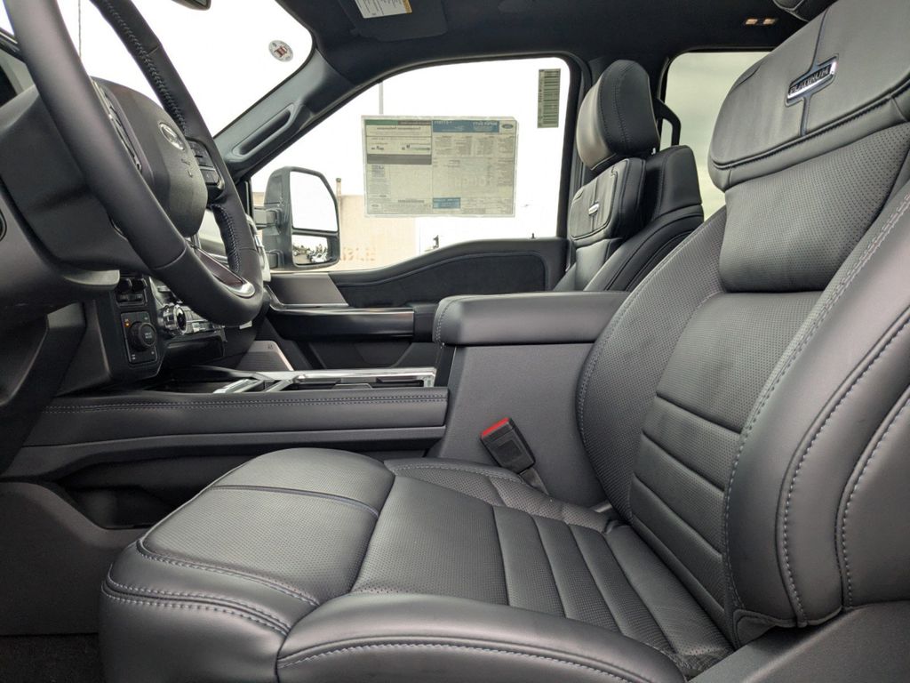 2026 Ford F-350 Platinum