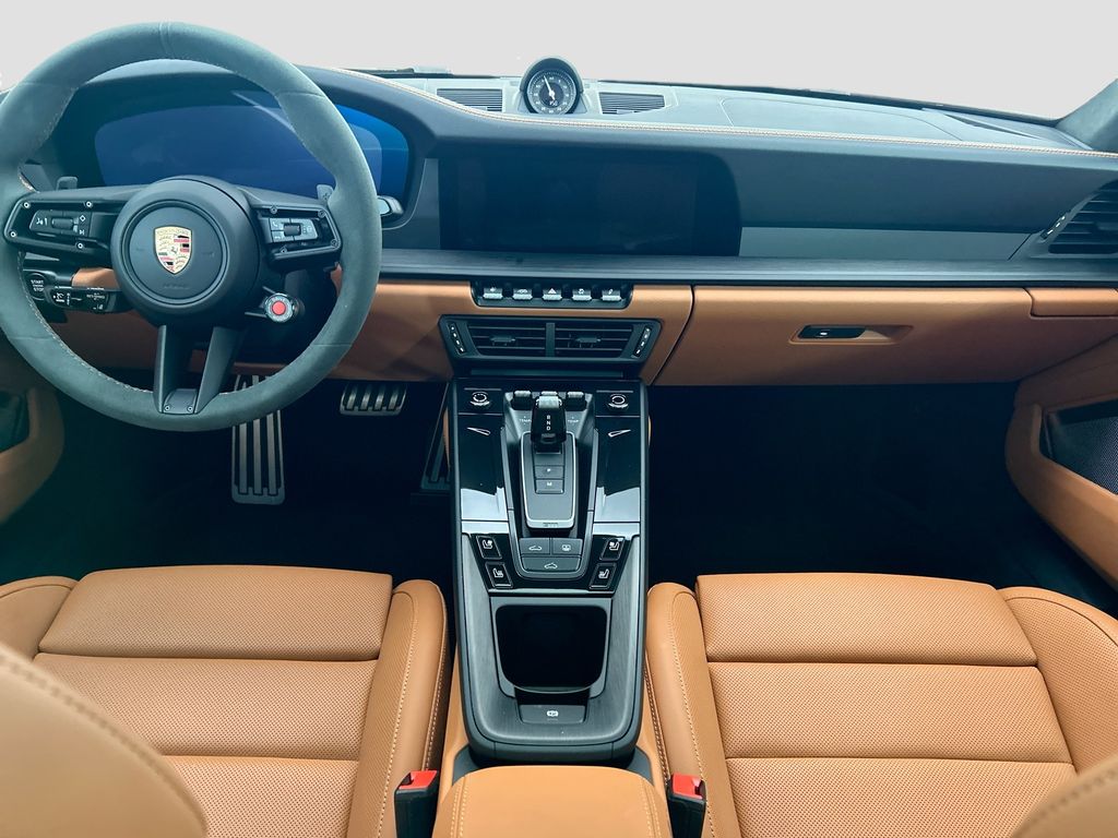 Thumbnail: 2026 Porsche 911 - 15