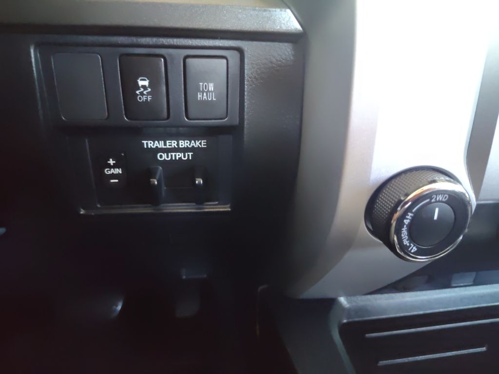 Used Car 2019 Toyota Tundra  Sr5 For Sale Under $35,000 In Austin, Texas