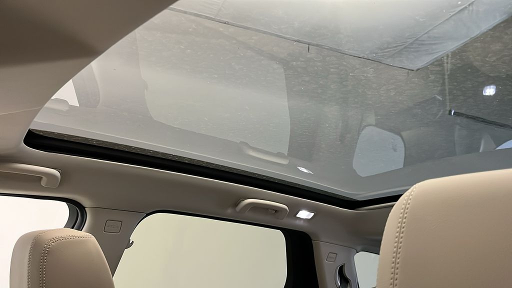 2025 Land Rover Discovery Sport S 21