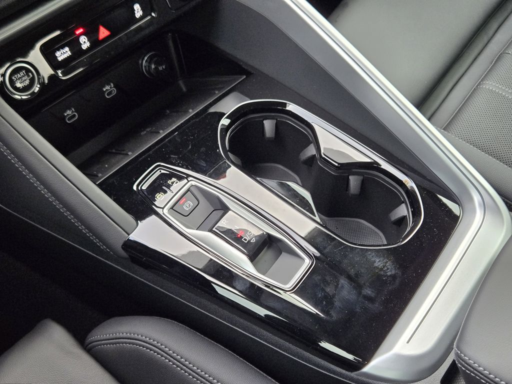 new 2025 Audi Q5 car, priced at $59,850