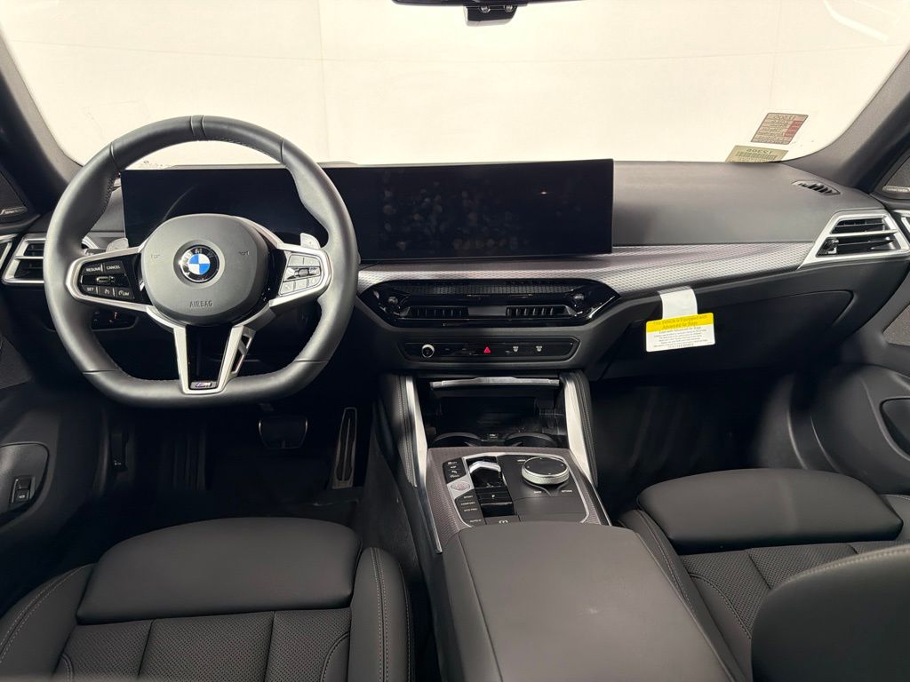 Thumbnail: 2026 BMW 4 Series - 15
