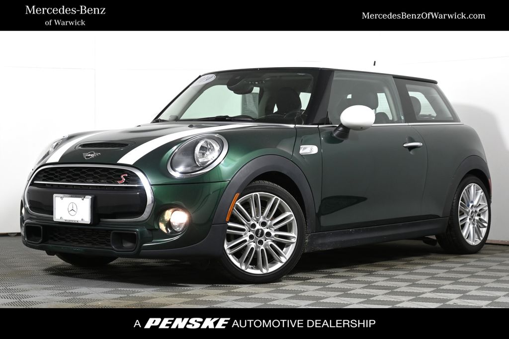 2019 MINI Cooper S -
                Warwick, RI