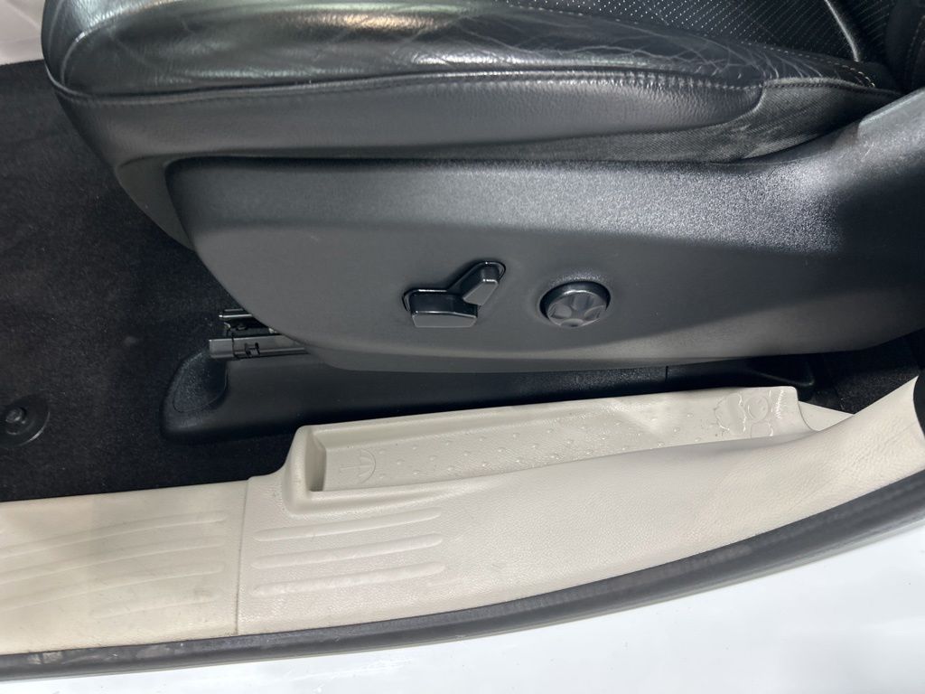 used 2018 Chrysler Pacifica car, priced at $17,139