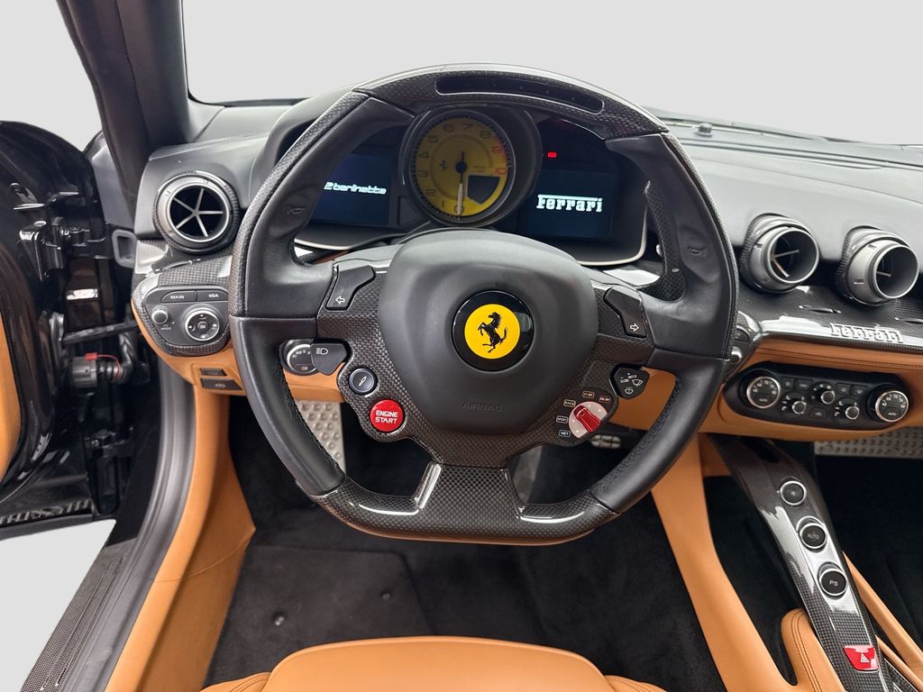 Thumbnail: 2014 Ferrari F12 - 10