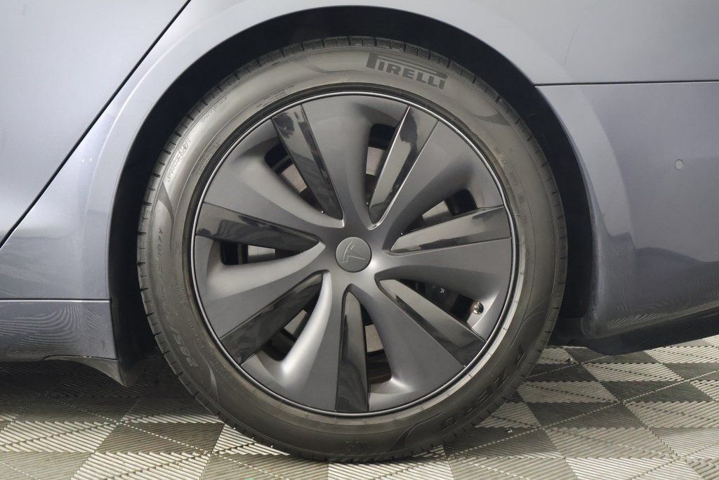 Thumbnail: 2022 Tesla Model S - 16